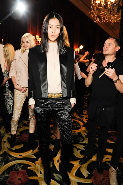 Look 34